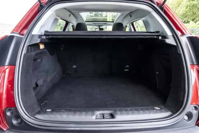 Peugeot 2008 (2016) thumbnail 13
