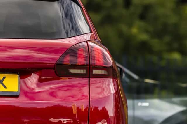 Peugeot 2008 (2016) thumbnail 7