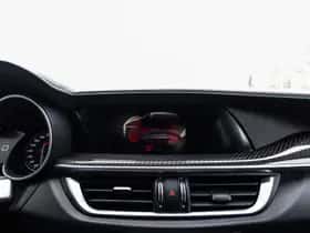 Alfa Romeo Stelvio (2019) thumbnail 47