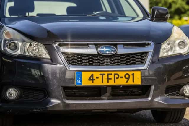 Subaru Legacy (2014) thumbnail 13