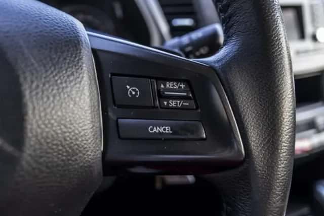 Subaru Legacy (2014) thumbnail 28