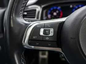Volkswagen T-Roc (2019) thumbnail 17