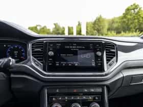 Volkswagen T-Roc (2019) thumbnail 22