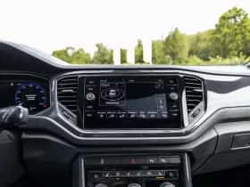 Volkswagen T-Roc (2019) thumbnail 25