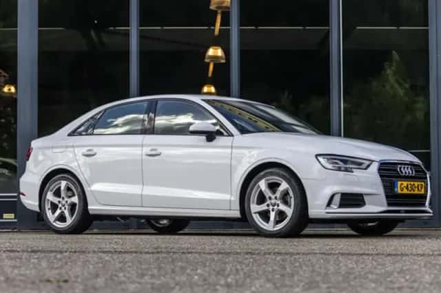 Audi A3 (2019) thumbnail 2