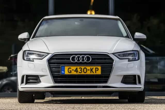 Audi A3 (2019) thumbnail 3