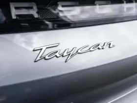 Porsche Taycan (2022) thumbnail 17