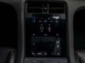 Porsche Taycan (2022) thumbnail 30