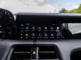 Porsche Taycan (2022) thumbnail 40