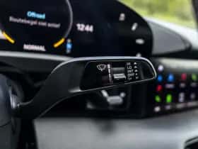 Porsche Taycan (2022) thumbnail 49