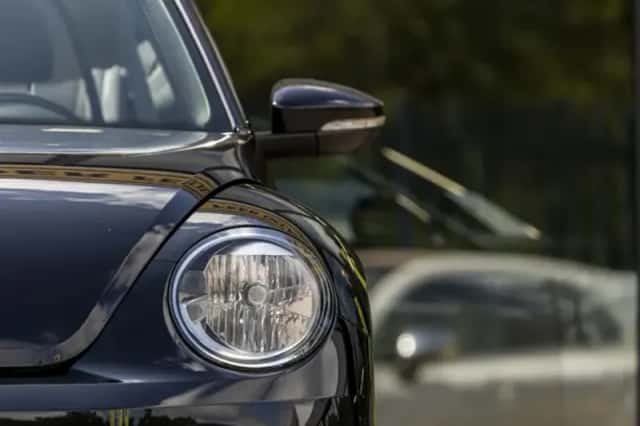 Volkswagen Beetle (2016) thumbnail 5
