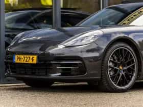 Porsche Panamera (2017) thumbnail 12