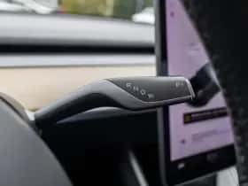 Tesla Model 3 (2019) thumbnail 28