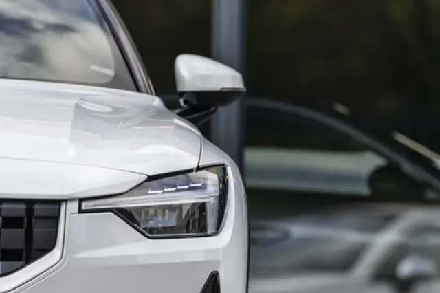 Polestar 2 (2023) thumbnail 5