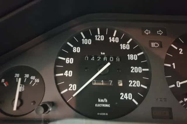 BMW 3-Serie (1987) thumbnail 5