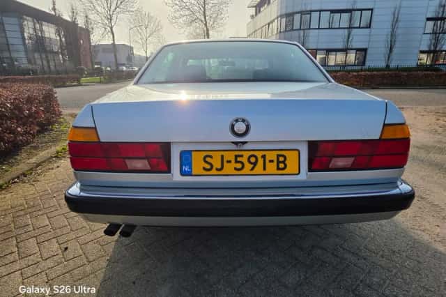 BMW 7-Serie (1991) thumbnail 4