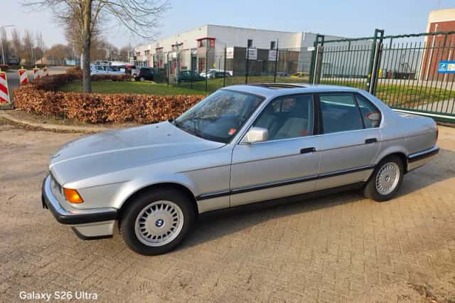 BMW 7-Serie (1991) thumbnail 6