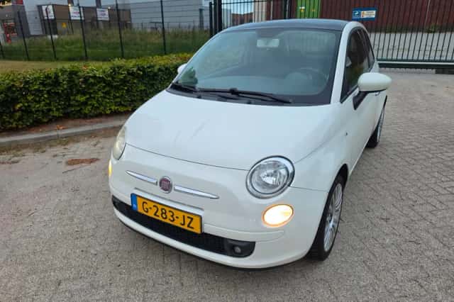 Fiat 500 (2009) thumbnail 1