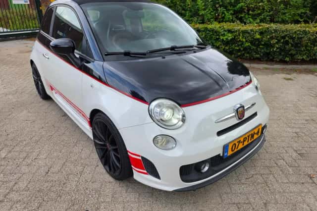 Fiat 500C (2011) thumbnail 2