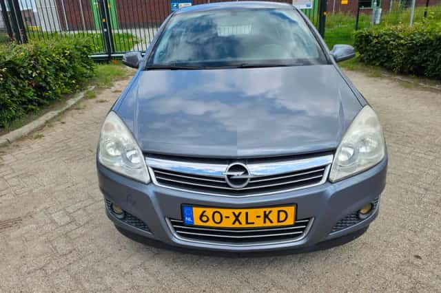 Opel Astra (2007) thumbnail 6