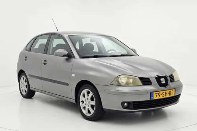 SEAT Ibiza (2006) thumbnail 3