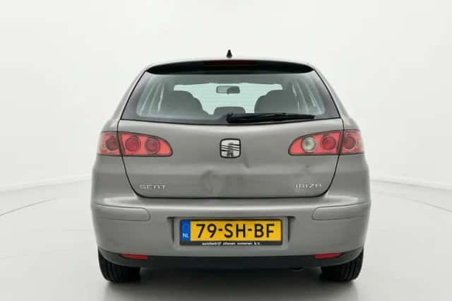 SEAT Ibiza (2006) thumbnail 4