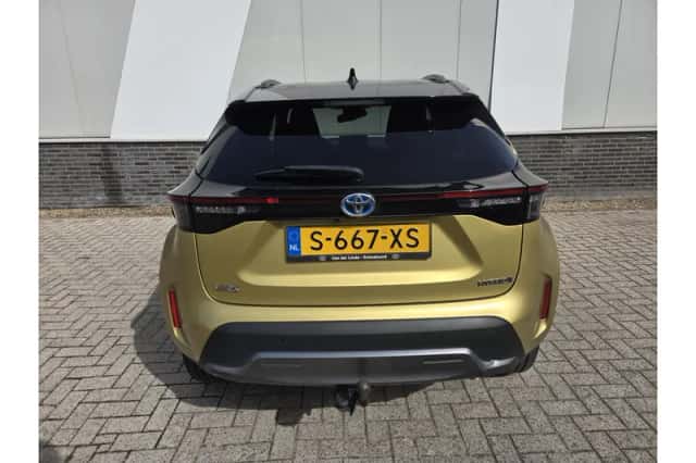 Toyota Yaris Cross (2023) thumbnail 4