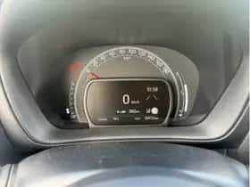 Toyota Aygo X (2025) thumbnail 10