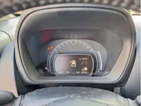 Toyota Aygo X (2022) thumbnail 12
