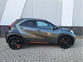 Toyota Aygo X (2022) thumbnail 6