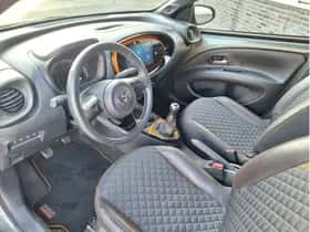 Toyota Aygo X (2022) thumbnail 8