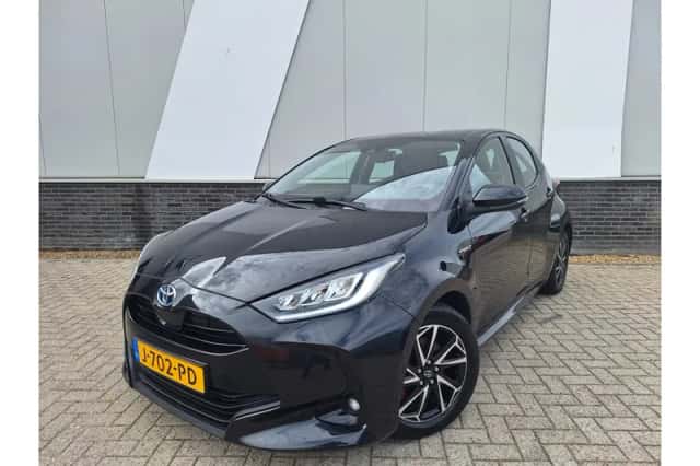 Toyota Yaris (2020) thumbnail 1