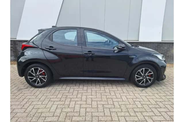 Toyota Yaris (2020) thumbnail 6
