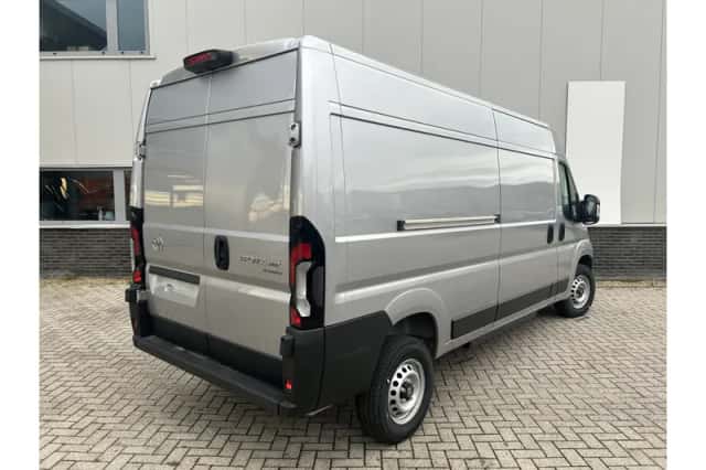 Toyota Proace (2026) thumbnail 3