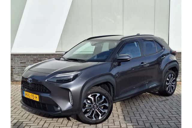 Toyota Yaris Cross (2024) thumbnail 1