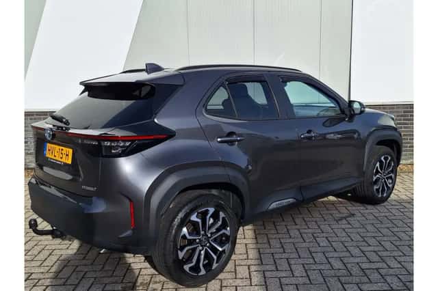 Toyota Yaris Cross (2024) thumbnail 4