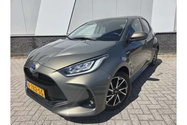 Toyota Yaris (2021) thumbnail 1