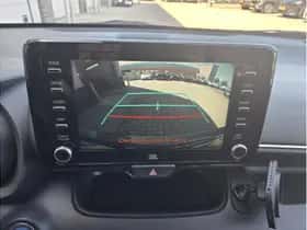 Toyota Yaris (2021) thumbnail 15