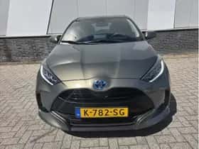 Toyota Yaris (2021) thumbnail 3