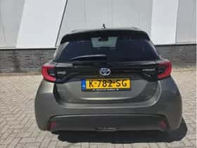 Toyota Yaris (2021) thumbnail 6