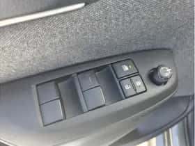 Toyota Yaris (2021) thumbnail 9