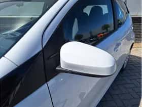 Toyota Aygo (2021) thumbnail 18