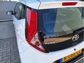 Toyota Aygo (2021) thumbnail 27