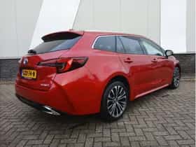 Toyota Corolla (2024) thumbnail 5