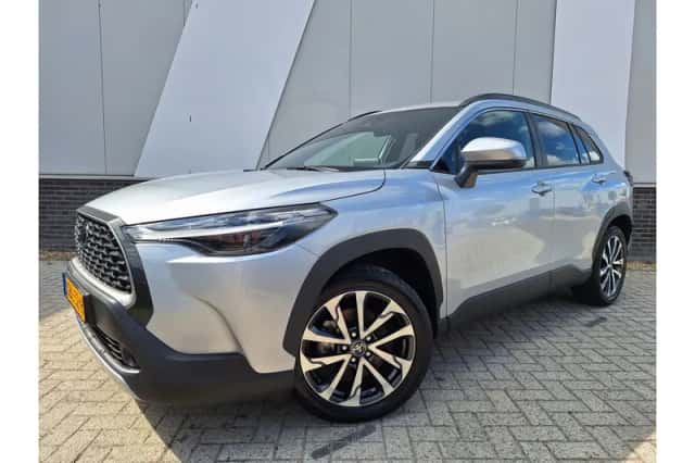 Toyota Corolla (2024) thumbnail 1