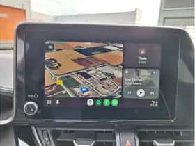 Toyota C-HR (2023) thumbnail 15