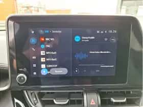 Toyota C-HR (2023) thumbnail 18