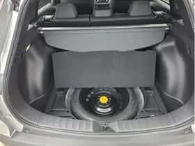 Toyota Corolla (2024) thumbnail 24