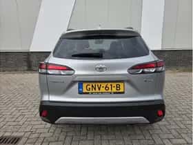 Toyota Corolla (2024) thumbnail 6