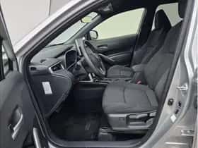 Toyota Corolla (2024) thumbnail 8
